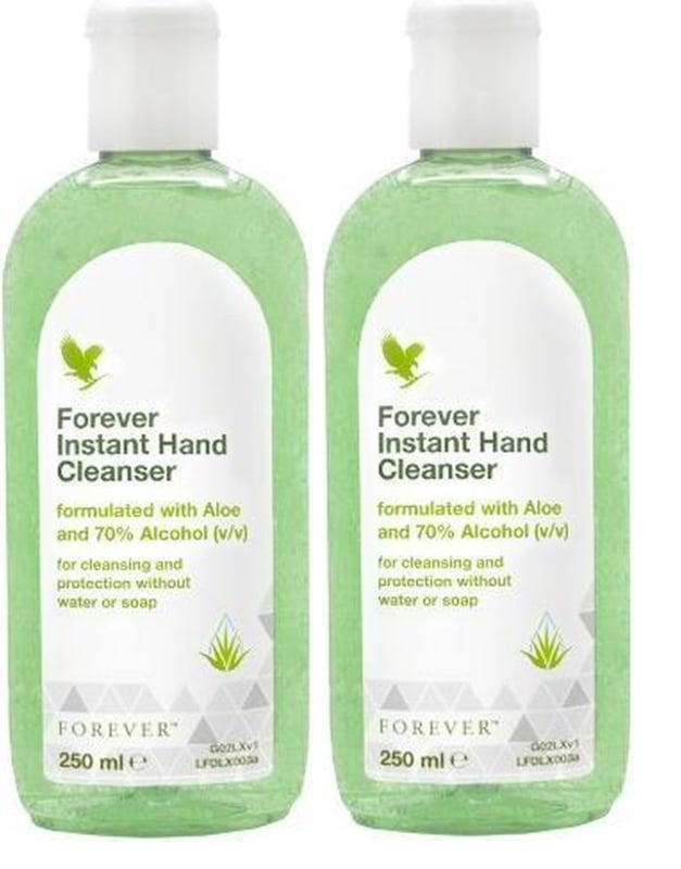 Forever instant Hand Cleanser 2 pieces